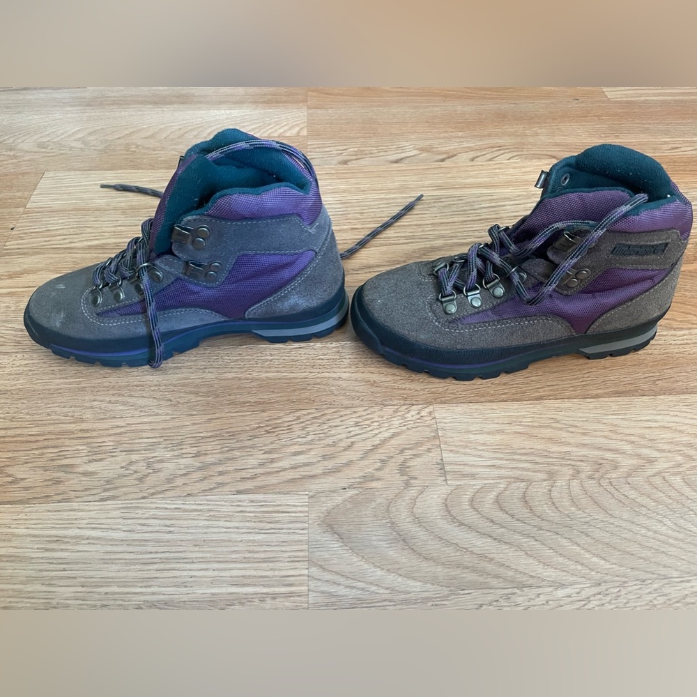 Woman timberland hiking boots